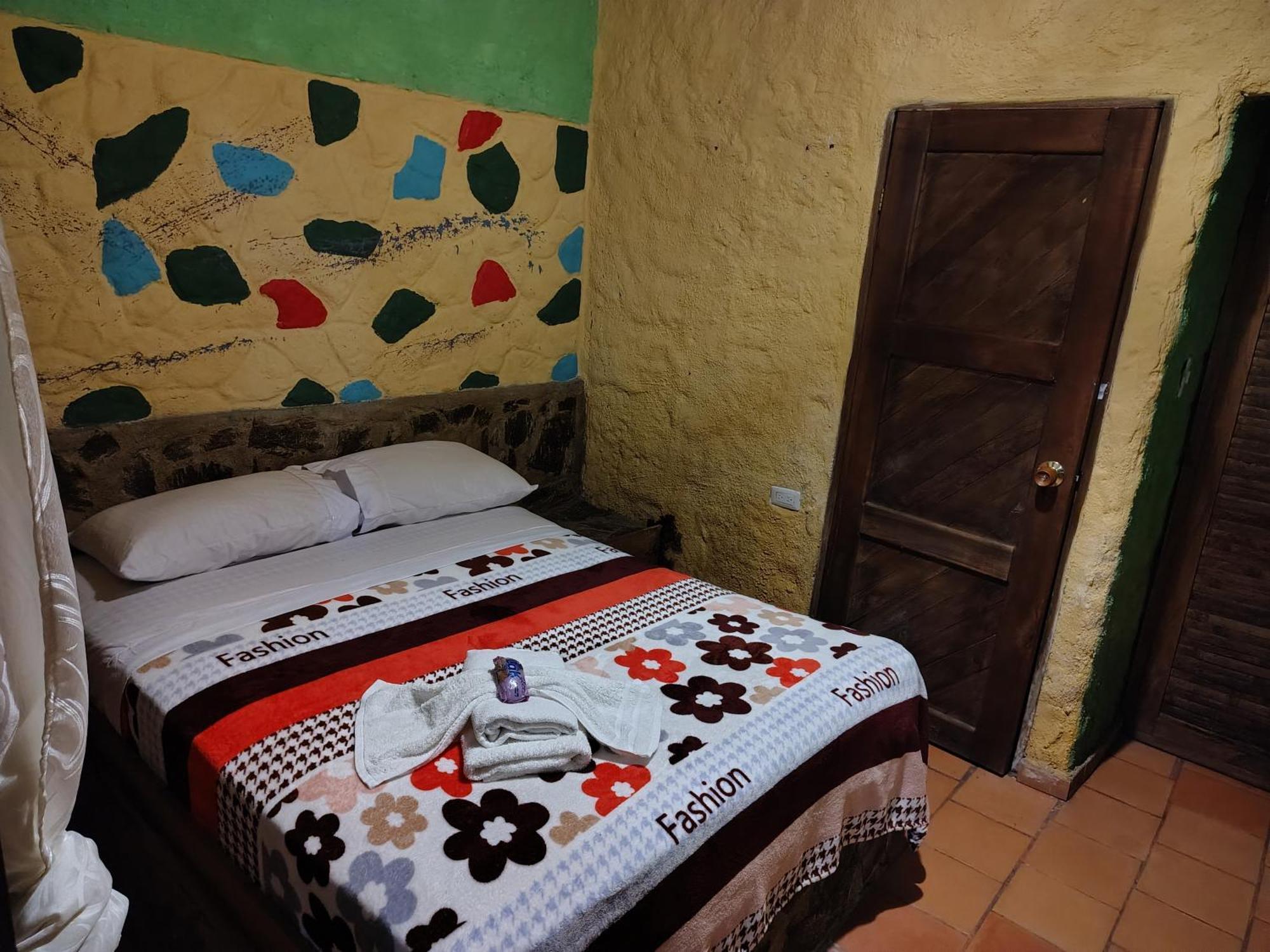 מינקה Hotel El Santuario מראה חיצוני תמונה
